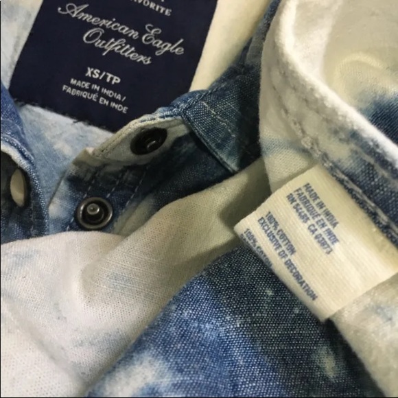 🛍HP🛍American eagle 🦅 denim fitted shirt - Picture 2 of 4